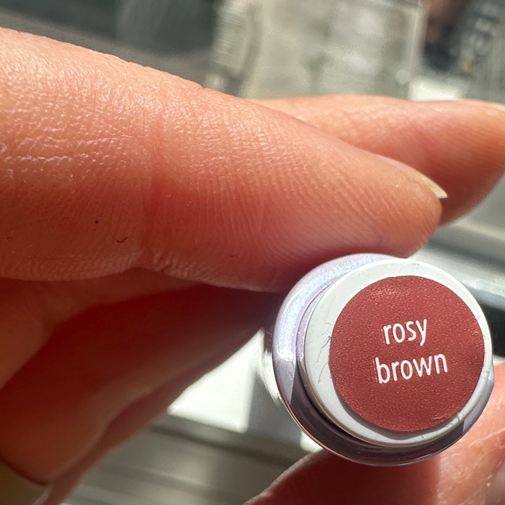 Tarte Maracuja Juicy Lip Vinyl Lip Gloss in Rosy Brown - Picture 2 of 3